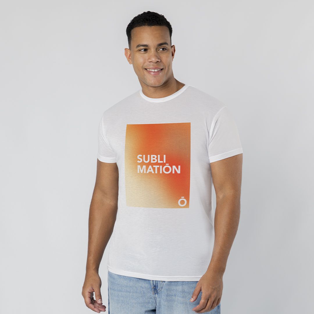Camiseta Krusly blanca de Makito Camiseta Krusly blanca: imagen del fabricante con ejemplo de personalización